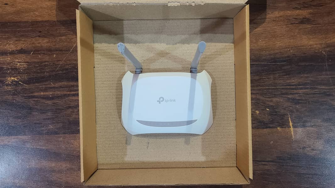 Tp-Link TL-WR840N 300Mbps Wireless N Router In Pakisatn (Renewed) 9