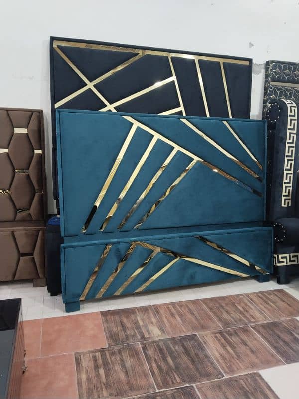 Bed set / Brand New Bed dressing and side tables in velvet fabric 3
