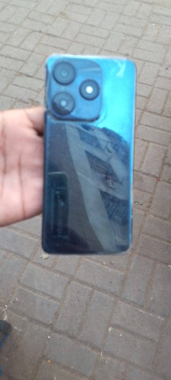 Tecno SPARK 1