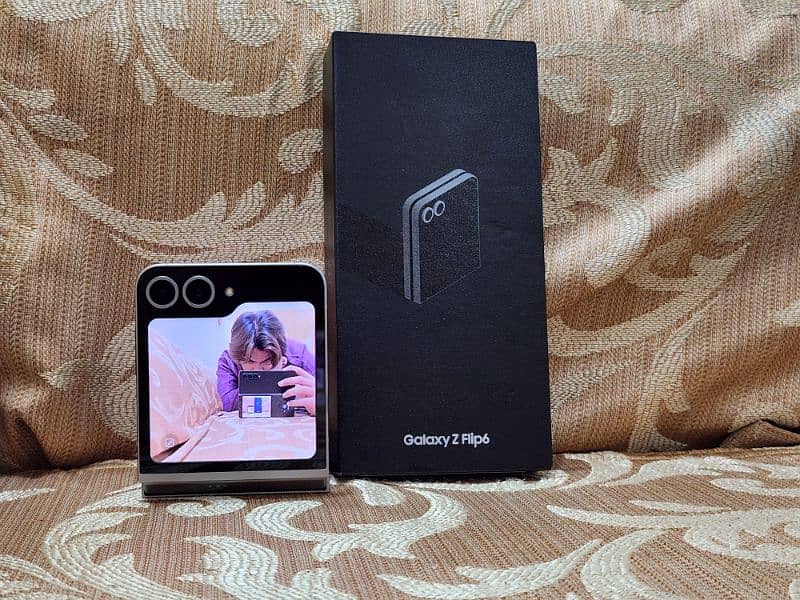 Samsung Z flip 6 12gb 256gb Complete box ALL OK 2