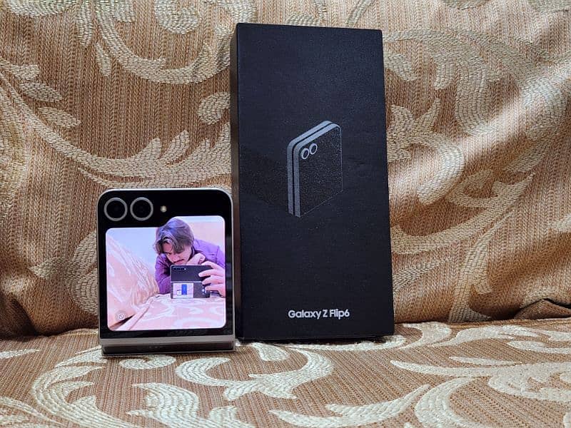 Samsung Z flip 6 12gb 256gb Complete box ALL OK 3