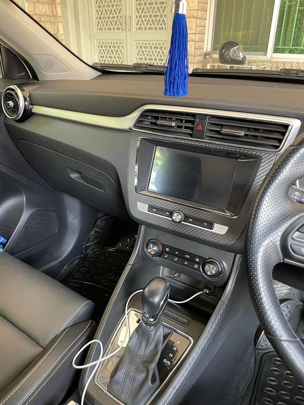 MG ZS 2021 best condition 19