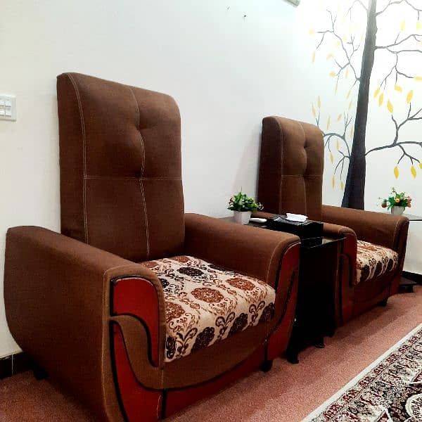 7 seater sofa set just like new 10