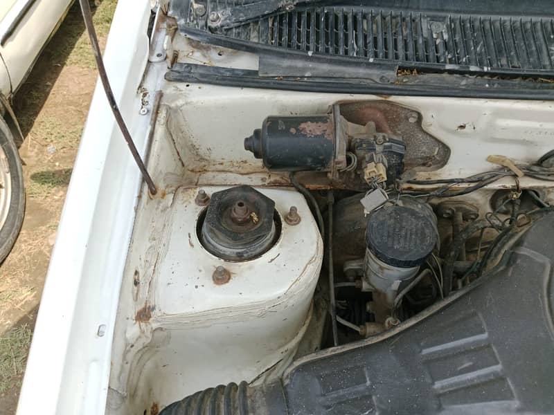Suzuki Cultus VXR Model 2005 2