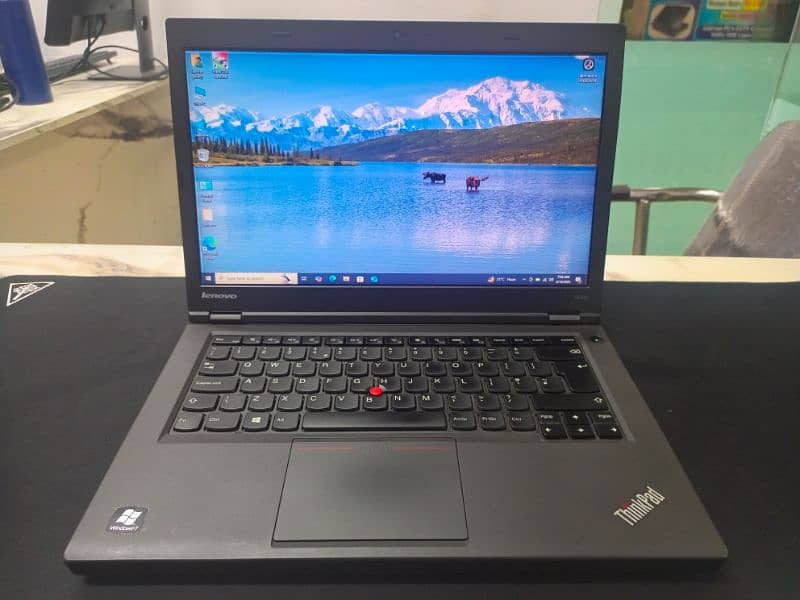 Lenovo Thinkpad T440 core i5 4th Gen 8/128gb / laptop 0