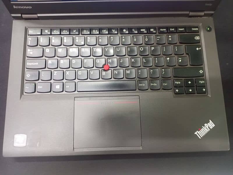 Lenovo Thinkpad T440 core i5 4th Gen 8/128gb / laptop 4