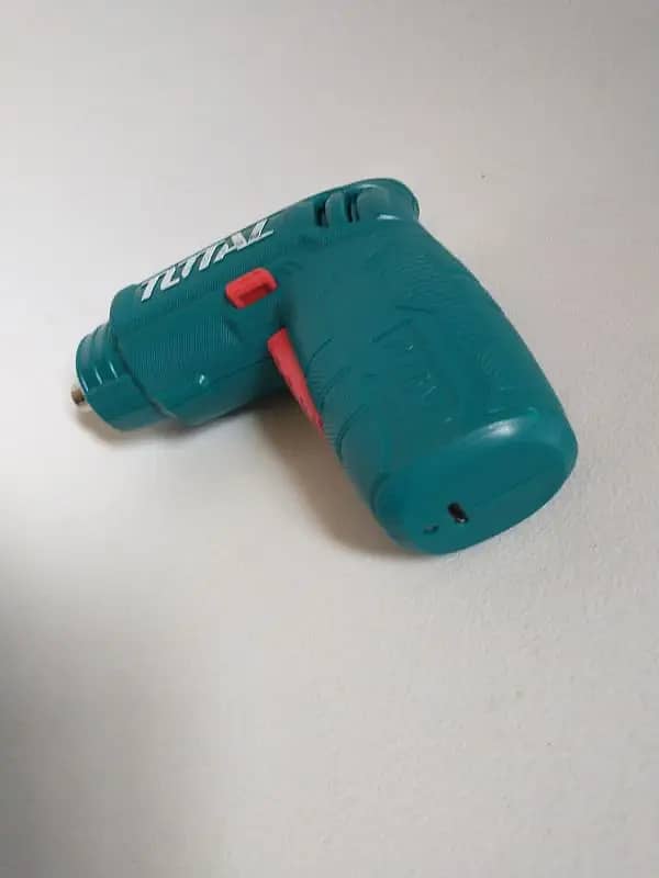 Total Lithium Cordless Screwdriver 4V - TSDL10402 4