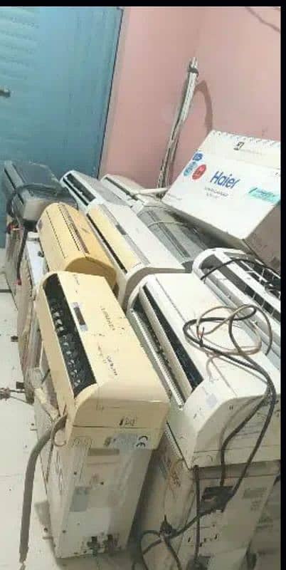 SELL YOUR OLD  AC IN GOOD PRICE (SPLIT AC) (WINDOW AC) (PORTABLE AC ) 0