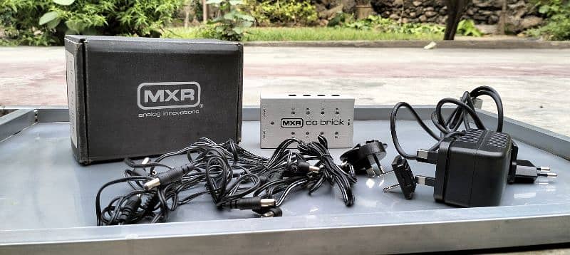 MXR DC Brick M 237  for Pedalboards 1