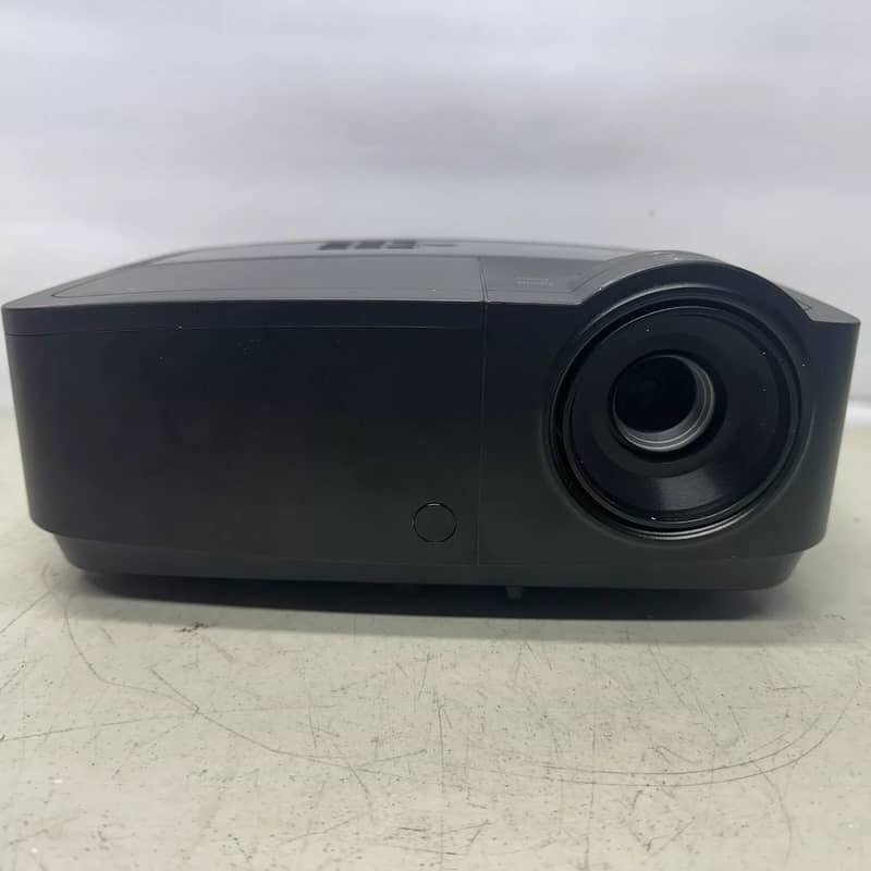 InFocus IN112a SVGA 3D Ready DLP Projector 3000 lumens HDMI VGA 1