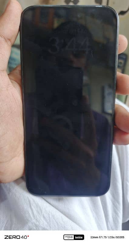 15 pro max non PTA for sale mint condition 10/10 water pack 0