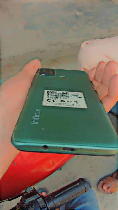Infinix Hot 10 play with box 2