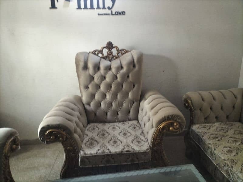 5 seater sofa set just like brand new 0