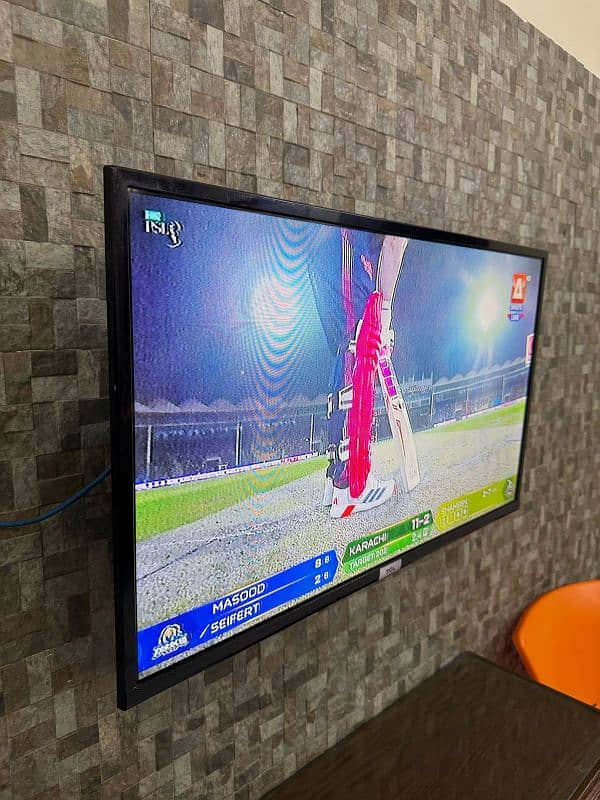 TCL Led 0