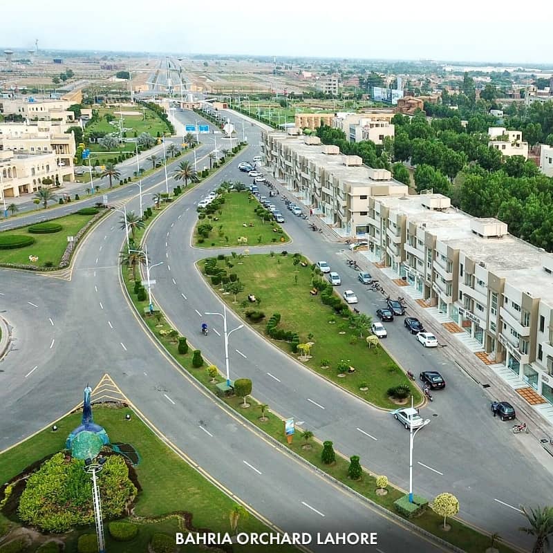 10 MARLA SUPER HOT LOCATION FOR IN D BLOCK PHASE 2 BAHRIA ORCHARD LAHORE 5