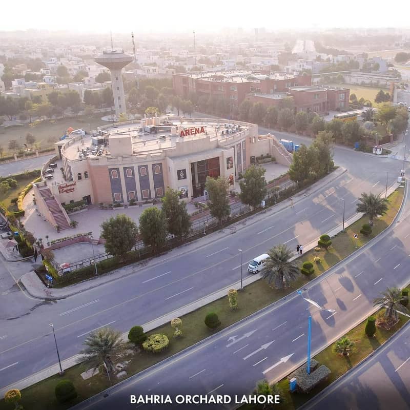 10 MARLA SUPER HOT LOCATION FOR IN D BLOCK PHASE 2 BAHRIA ORCHARD LAHORE 6