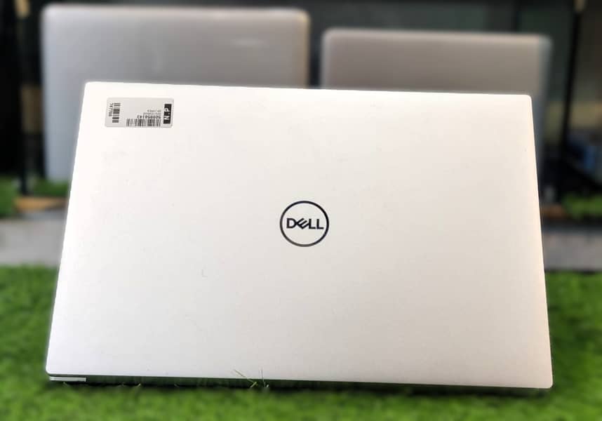 dell xps 15 9500 Core i7 10Th Gen 32GB Ram 1TB SSD 4K Touch 3