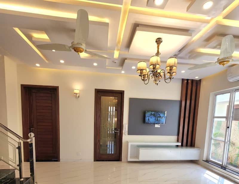 Ultra LUXURY Brand NEW 10 Marla House With Basement Available For Sale At Prime Location In DHA Phase 5 Lahore 4