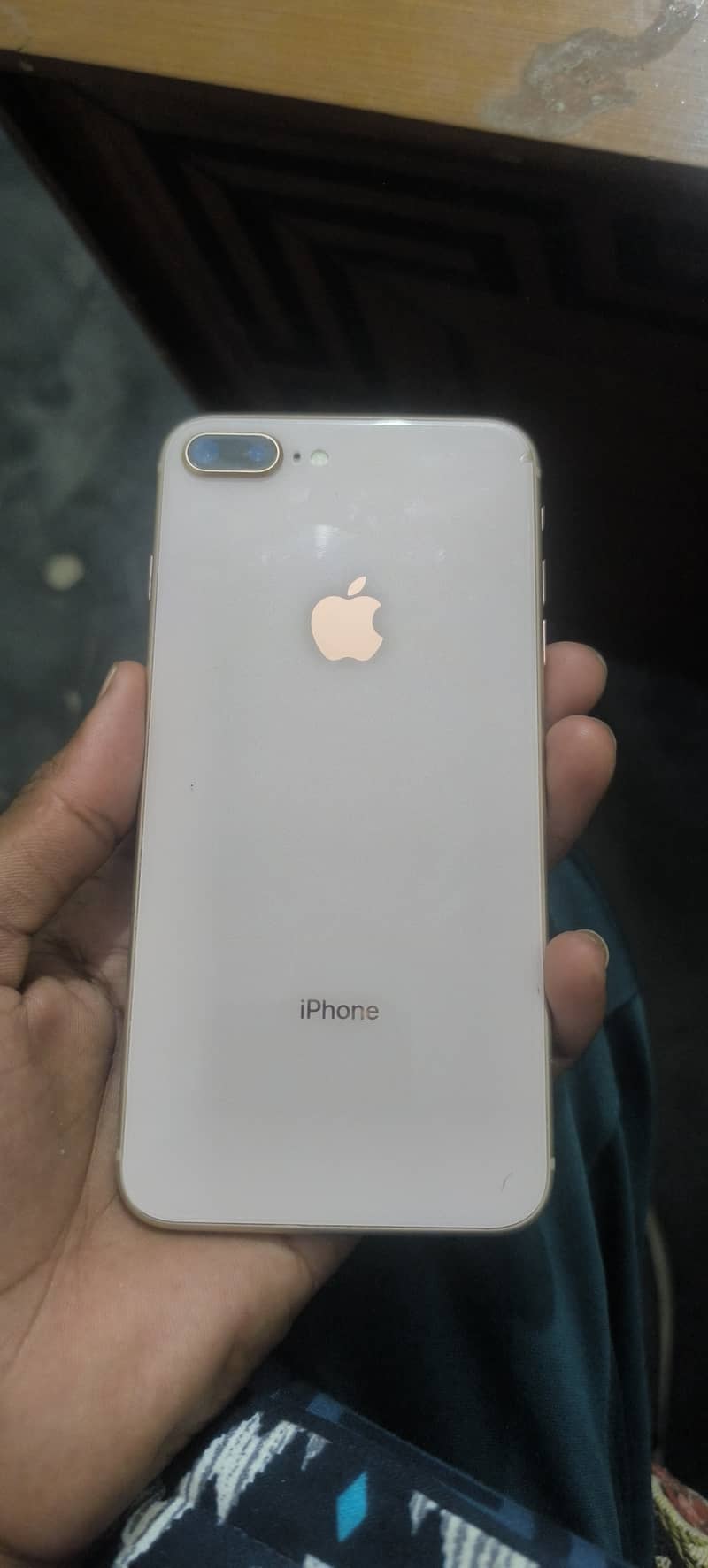 iPhone 8 Plus Non PTA 4