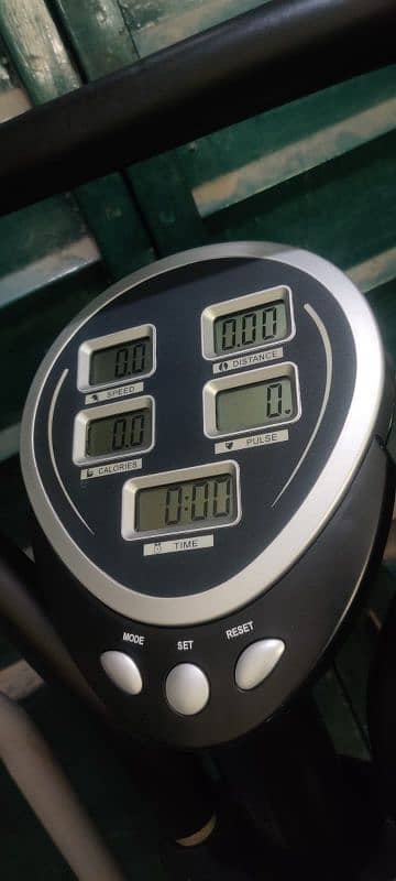Treadmill 3.5HP/ 3 in 1 Elliptical cycle Twister 1