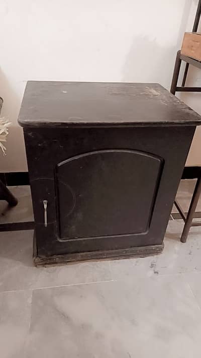side table and draz