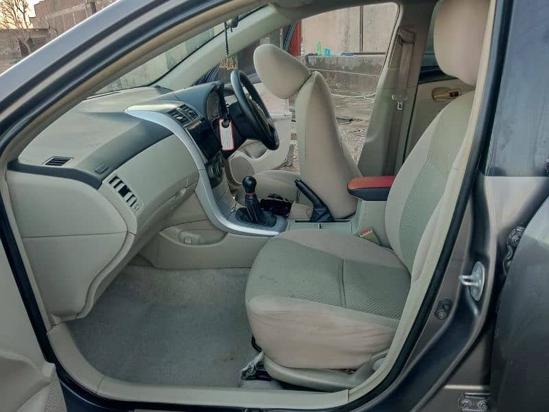 Toyota Corolla GLI 2013(9/10 Rating Olx Inspection) 5