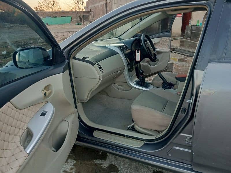 Toyota Corolla GLI 2013(9/10 Rating Olx Inspection) 6