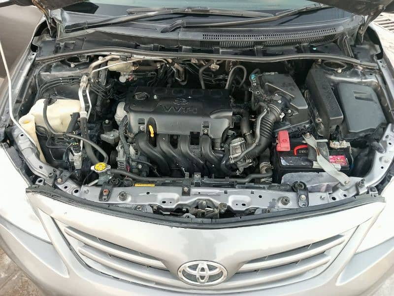 Toyota Corolla GLI 2013(9/10 Rating Olx Inspection) 8