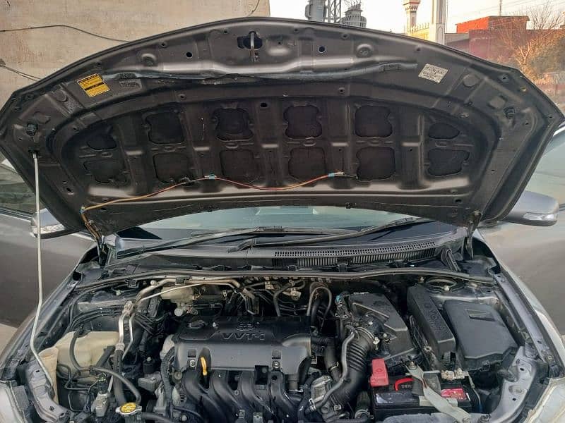 Toyota Corolla GLI 2013(9/10 Rating Olx Inspection) 11