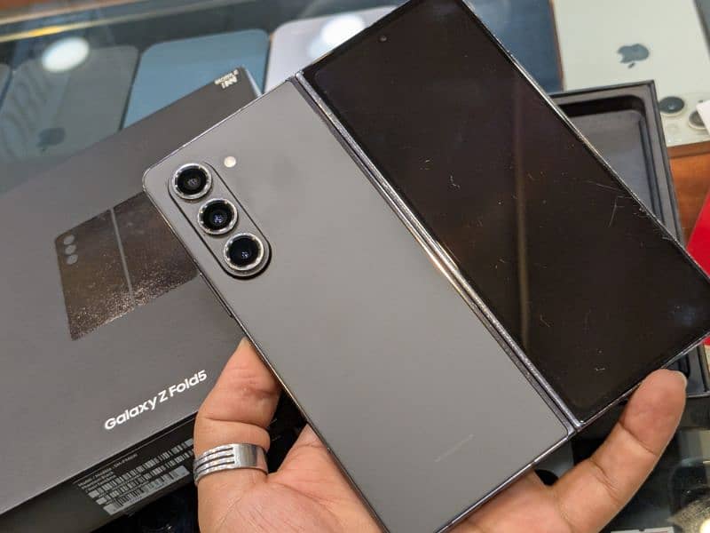 Samsung Galaxy Z Fold 5 12/256GB Factory Unlock NON PTA With Box 0