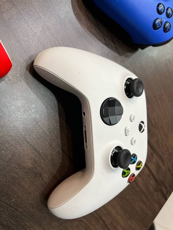 xbox series s/x controller 3