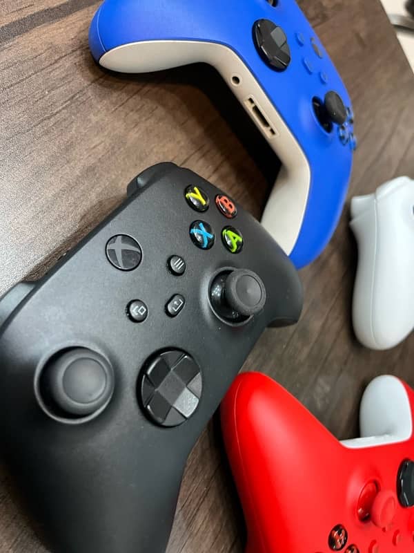 xbox series s/x controller 5