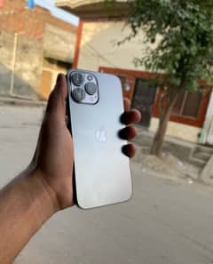 I phone 13 pro max 256 GB jv