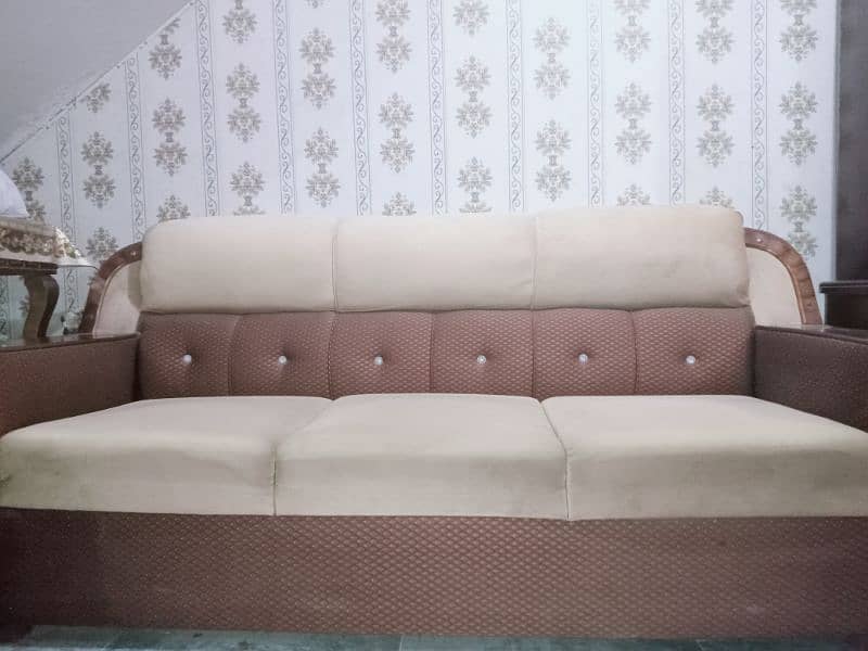Drying Room Sofa 1 + 3 Seater 0