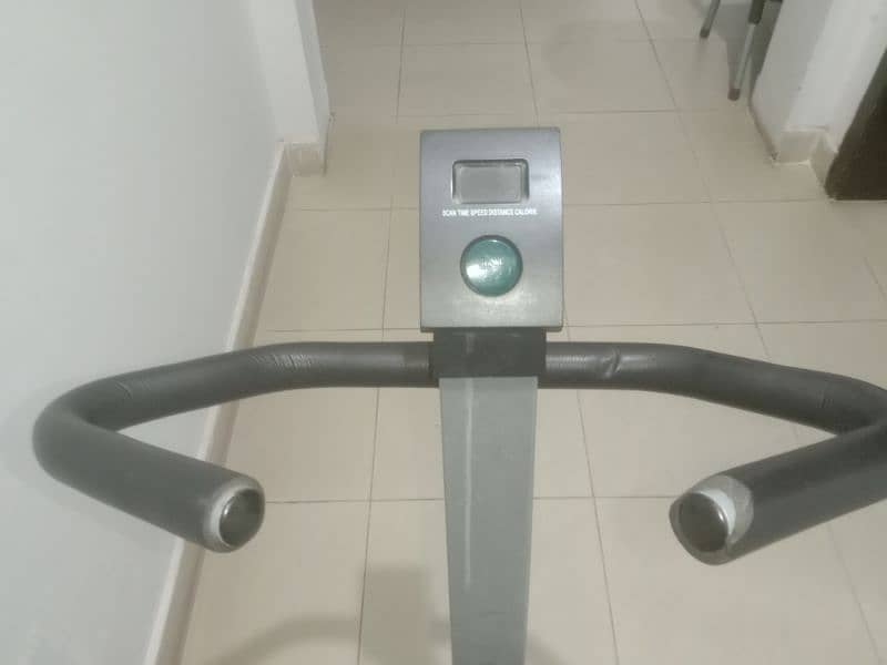 Gym cycle for a 2