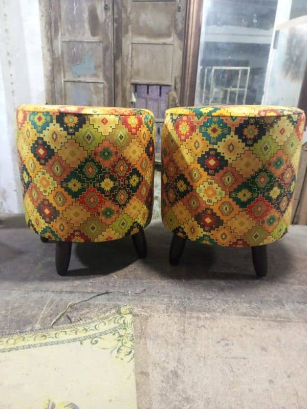 stool cash on delivery in Lahore. different article different price 0