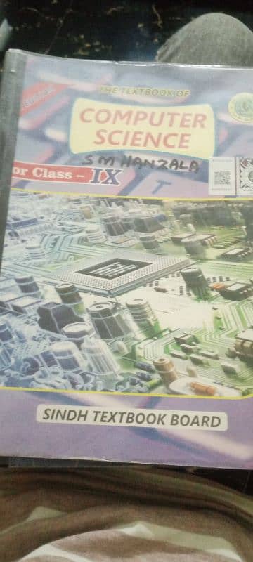 Sindh board Class 9 books in good condition only serious buyer on olx 4