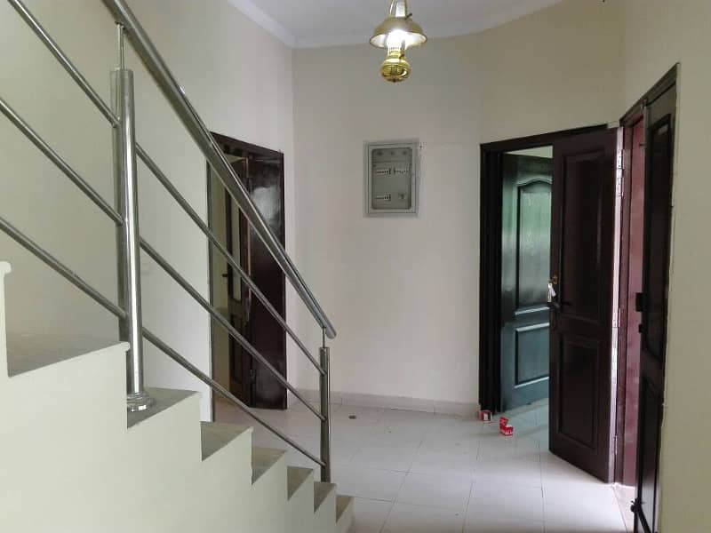 10-Marla 04-Bedroom With Basement House Available For Sale In Sector-C, Askari-10, Lahore Cantt. 3