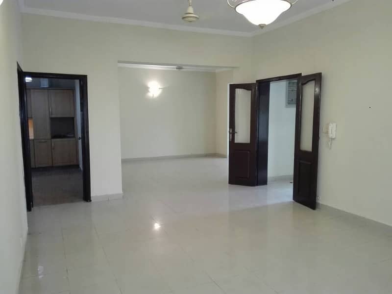10-Marla 04-Bedroom With Basement House Available For Sale In Sector-C, Askari-10, Lahore Cantt. 9