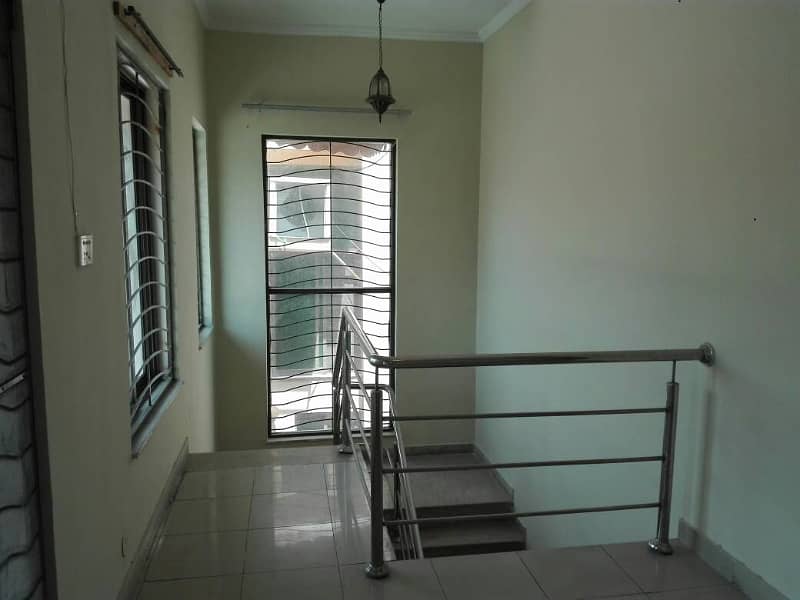 10-Marla 04-Bedroom With Basement House Available For Sale In Sector-C, Askari-10, Lahore Cantt. 21