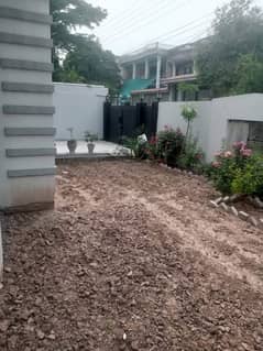 22 Marla luxury house on 40 feet road at Exceptional location for sale
