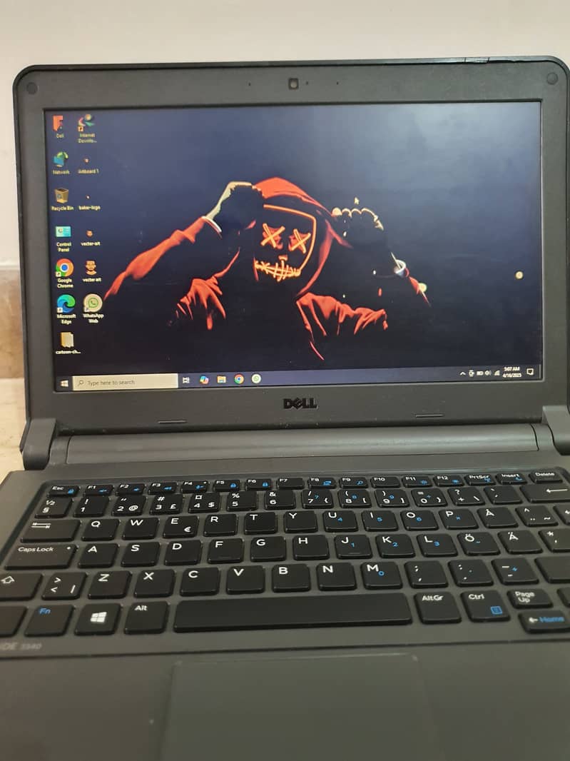 Dell latitude 3340 7
