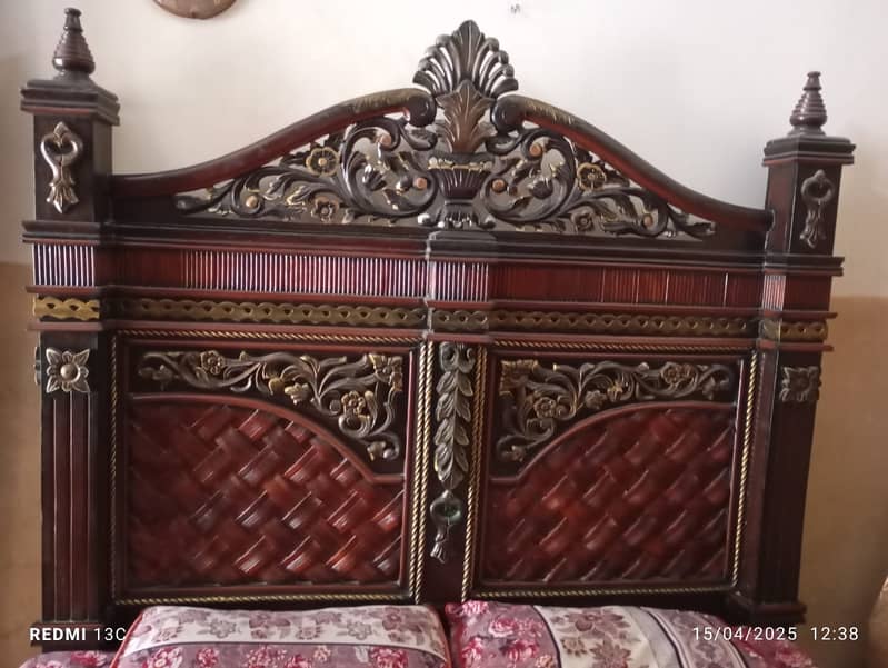 Good Quality Double Bed, Side Tables and Dressing Table for Sale 1