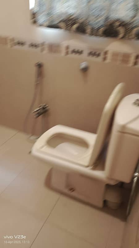 1 Kanal Lower Portion Is Available For Rent In Dha Phase 5 Near Wateen Chowk 10