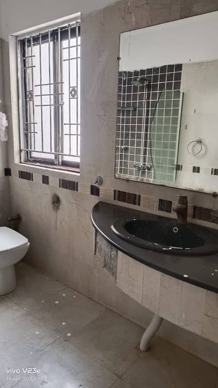 1 Kanal Lower Portion Is Available For Rent In Dha Phase 5 Near Wateen Chowk 20