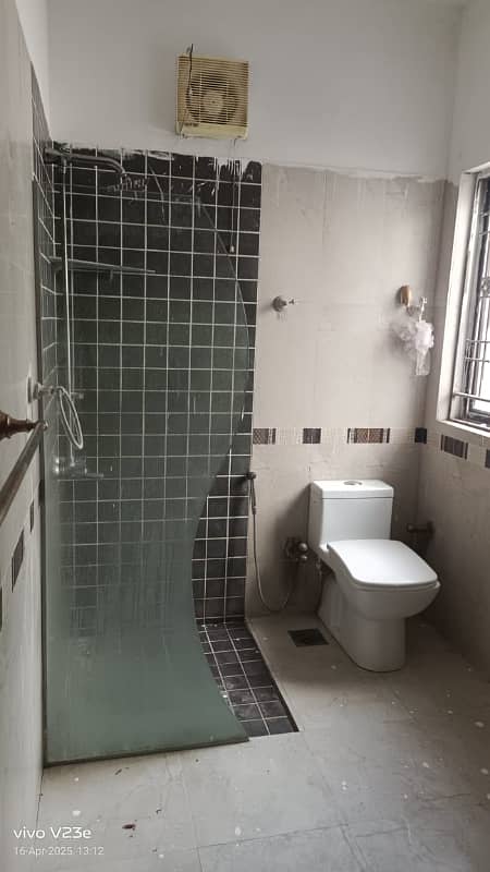 1 Kanal Lower Portion Is Available For Rent In Dha Phase 5 Near Wateen Chowk 23