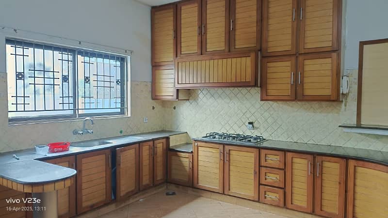 1 Kanal Lower Portion Is Available For Rent In Dha Phase 5 Near Wateen Chowk 25