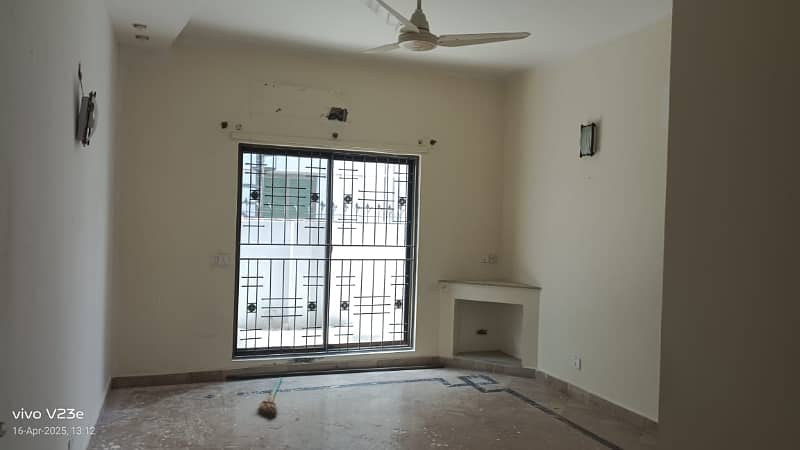 1 Kanal Lower Portion Is Available For Rent In Dha Phase 5 Near Wateen Chowk 40
