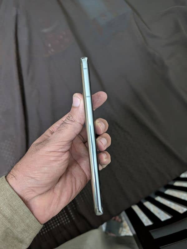 S21 ultra 5g with box(Qualcomm variant) 8