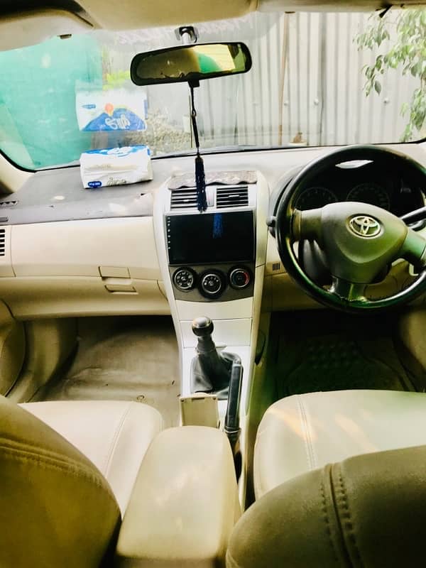 Toyota Corolla 2012 XLI vip no family car sale 15